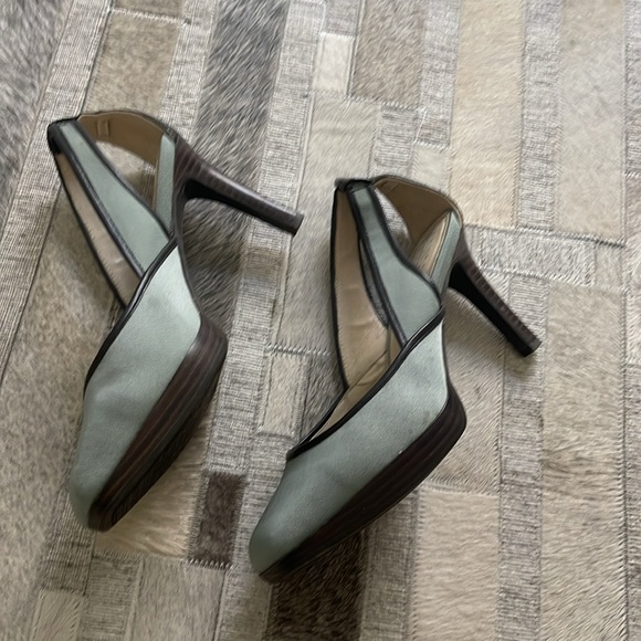 Elegant Green Grayish Open Sling High Heels - Picture 2 of 5